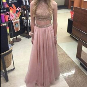 GORGEOUS SIZE 2 SHERRI HILL TWO-PIECE PROM DRESS!!